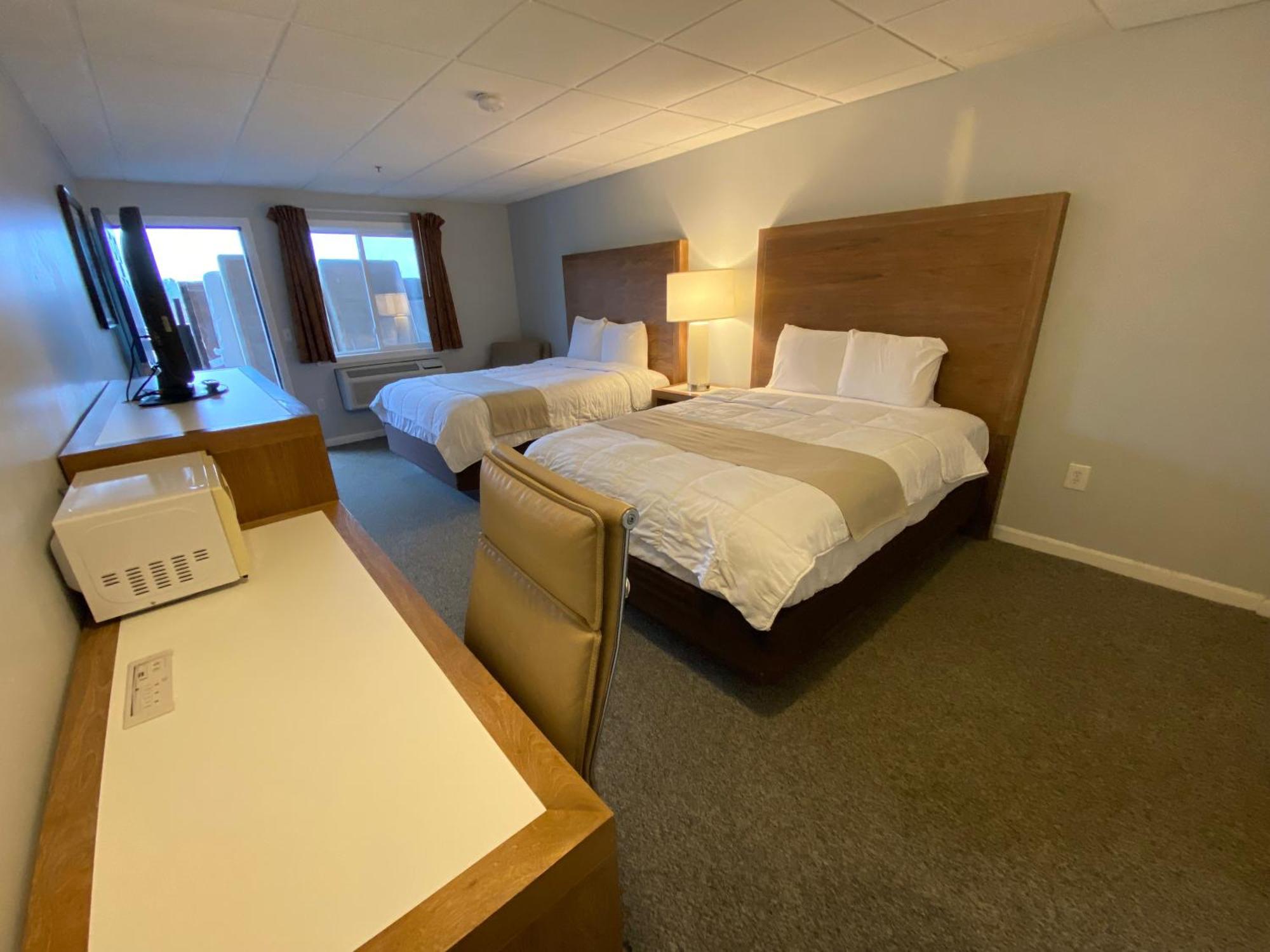 Winnisquam Lake Inn Тилтон Экстерьер фото