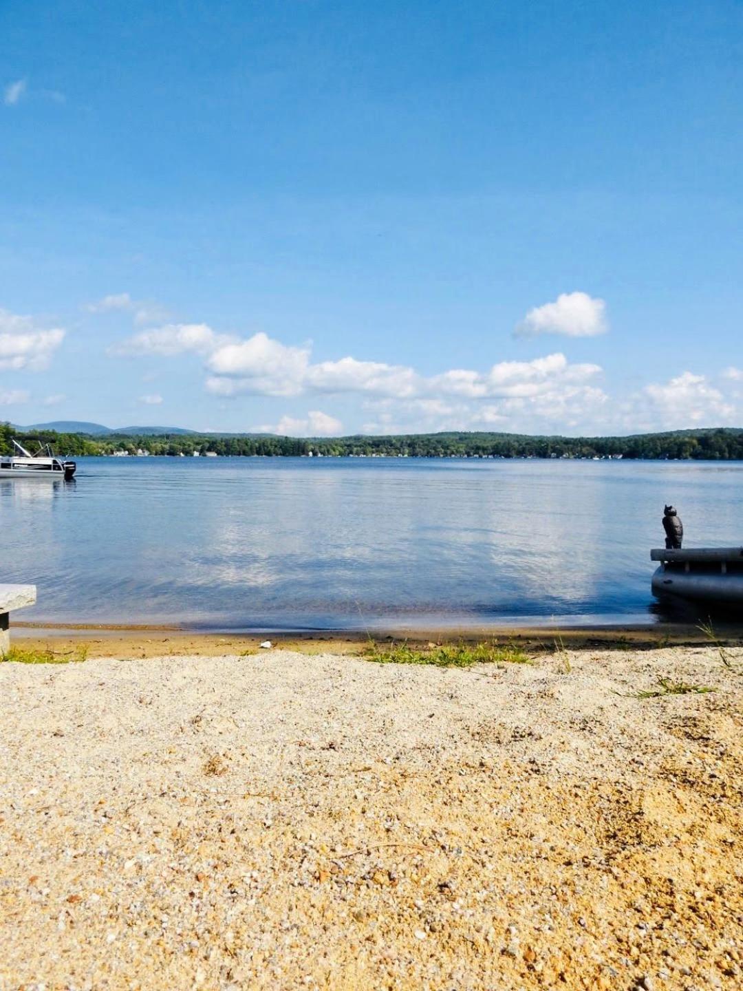 Winnisquam Lake Inn Тилтон Экстерьер фото